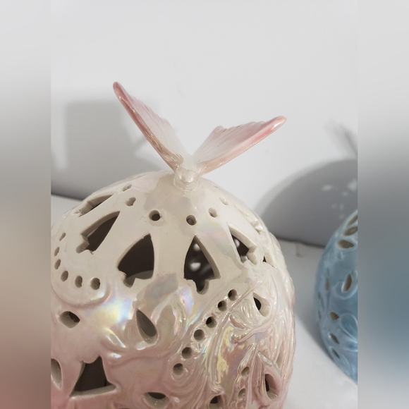 Porcelain egg with butterfly with lights - Picture 6 of 6